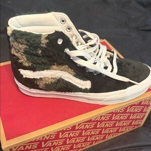 Vans Kids High-Top Sneakers - Black, White, and Green